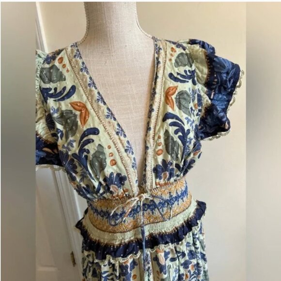 SOLD - Picture 4 of 12